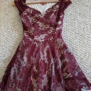 Chi chi London burgundy lace tulle skirt